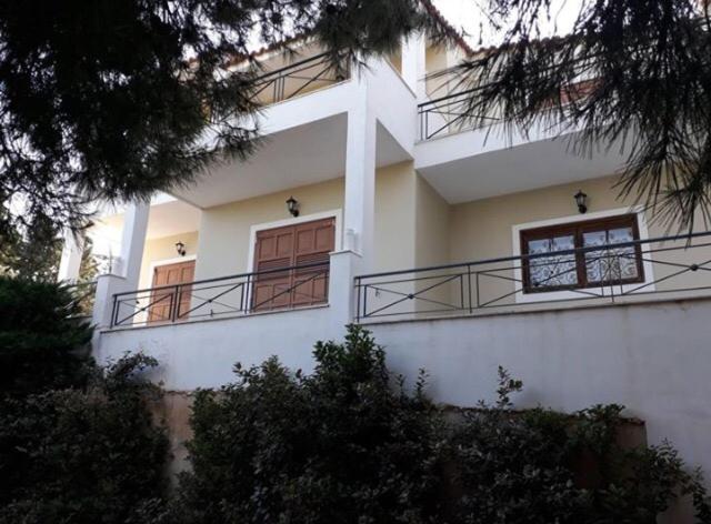 Villa Corina near the Airport room 3